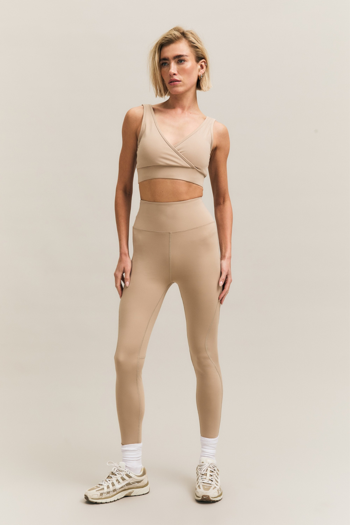 Cream High-Waist Sculpt Leggings – Slip – view 03
