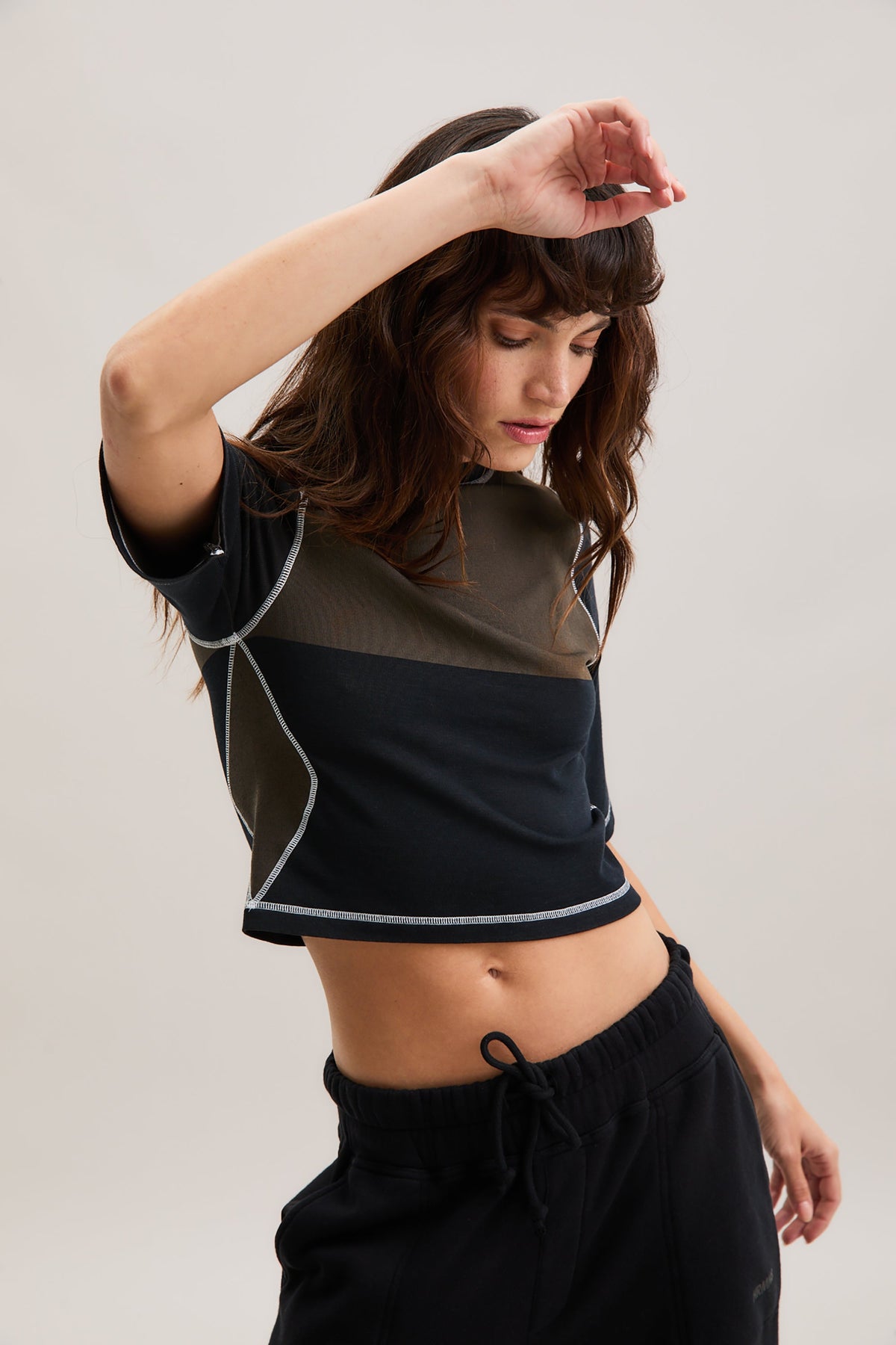 Black & Stone Colour-Block Relaxed Tee – Shift – view 05