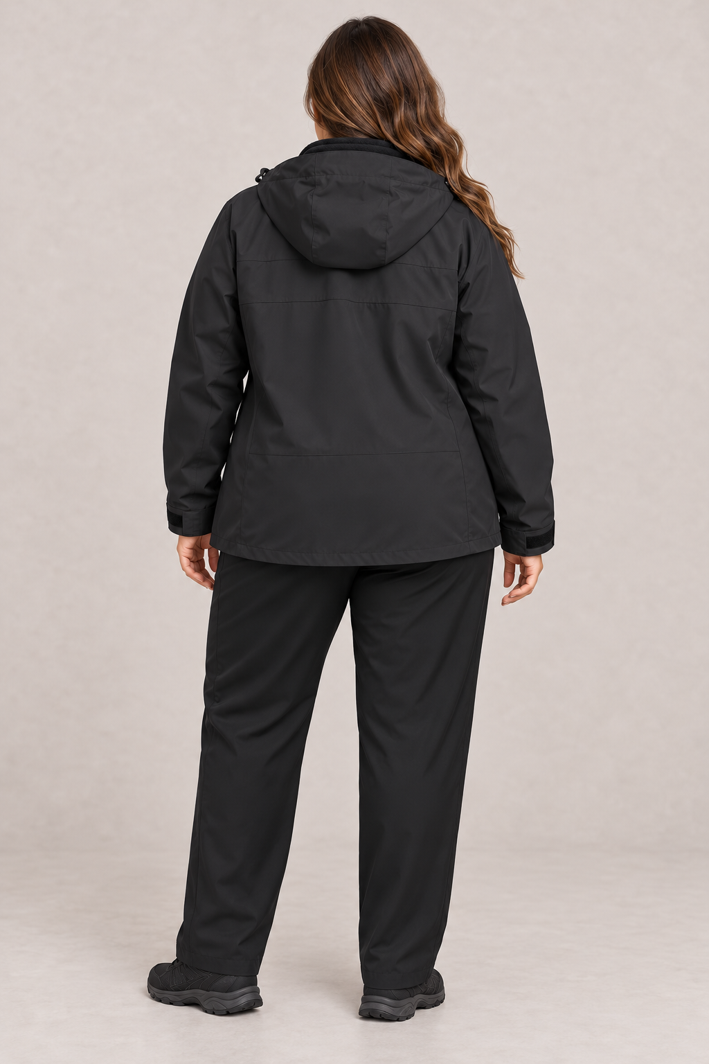 Back hood and fit view of Obsidian Black 3-in-1 jacket