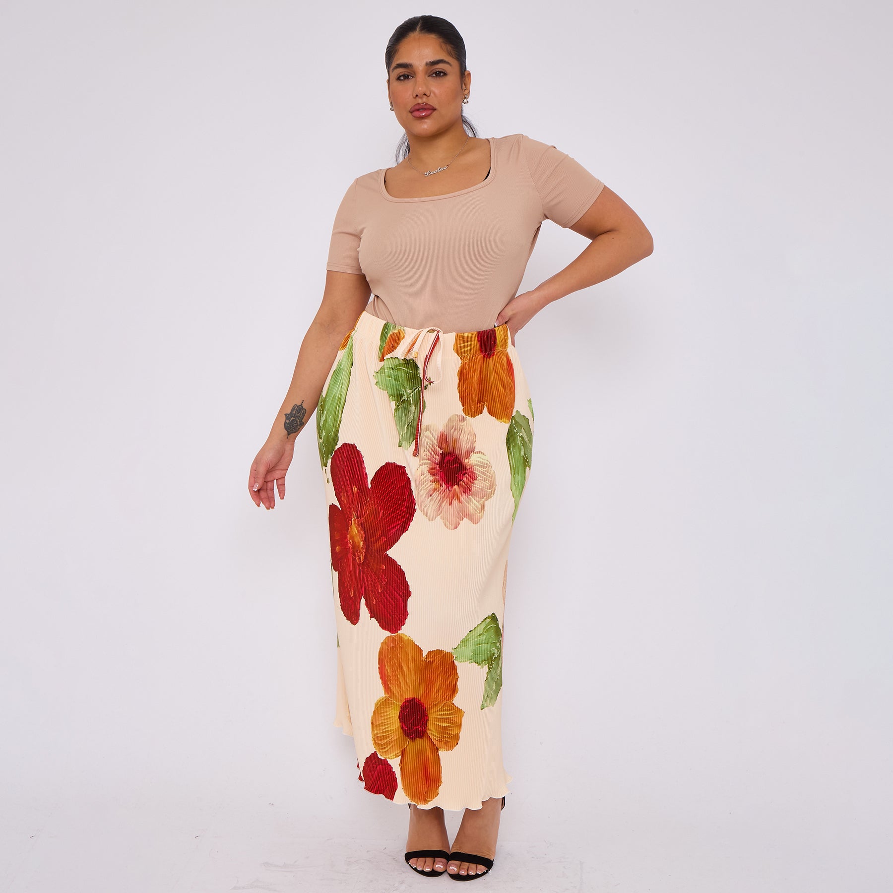 Abstract Floral Pleated Skirt | TheChichero