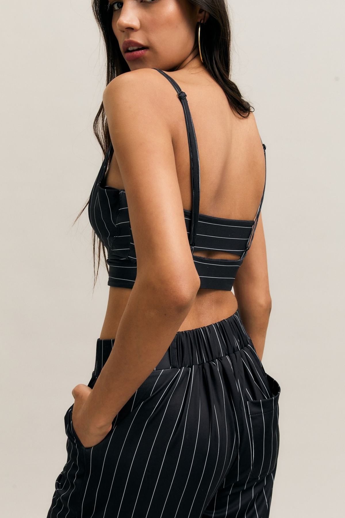 Black Pinstripe Open-Back Sports Bra – Form – view 03