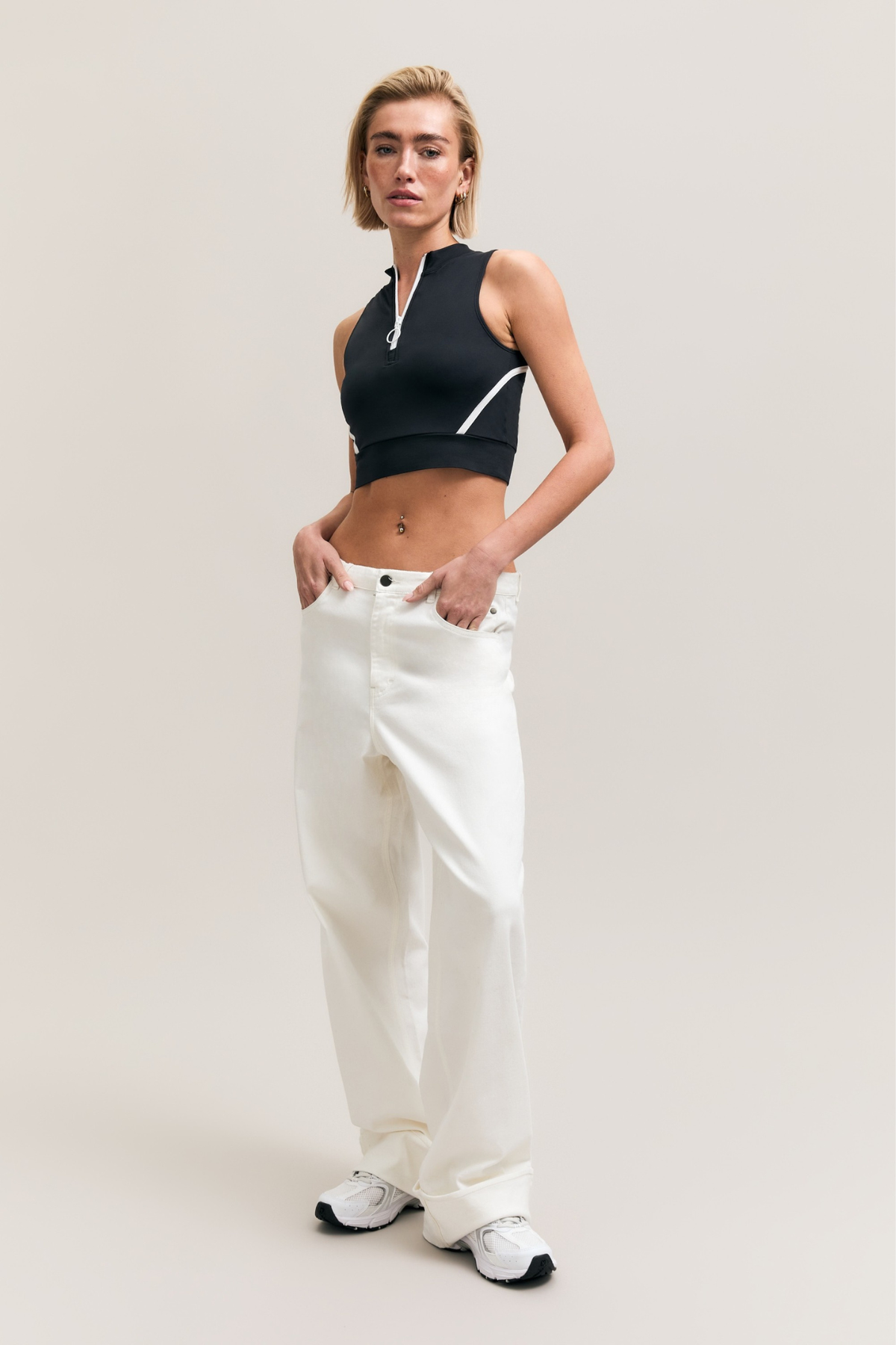 Black Half-Zip Sleeveless Active Tank – Tempo – view 06