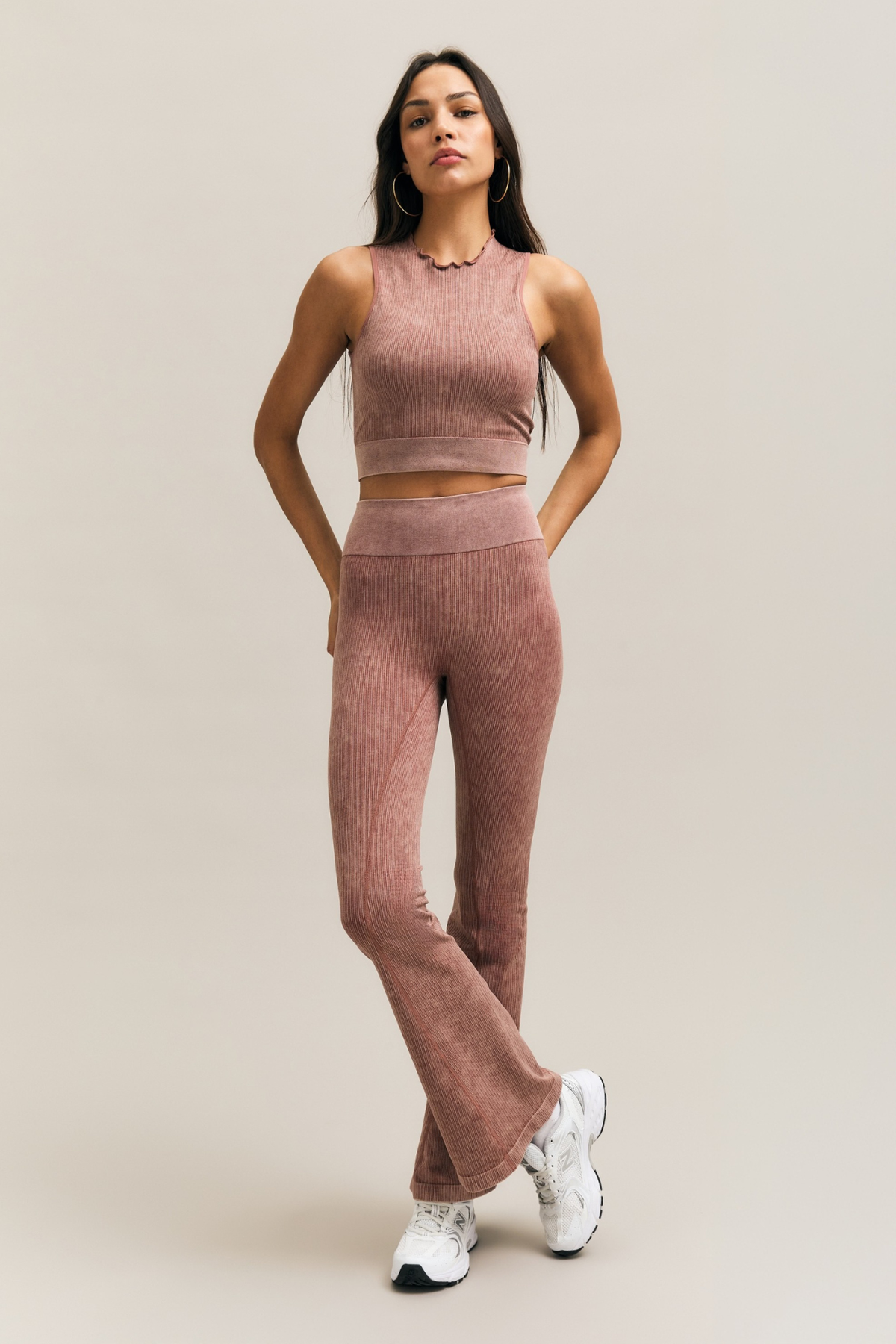Dusty Rose Acid-Wash Ribbed Flare Leggings – Takeover – view 04