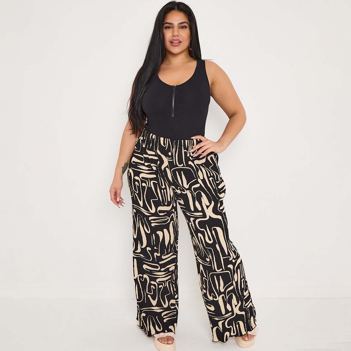 Black & Beige Statement Wide-Leg Palazzo Pants | TheChichero