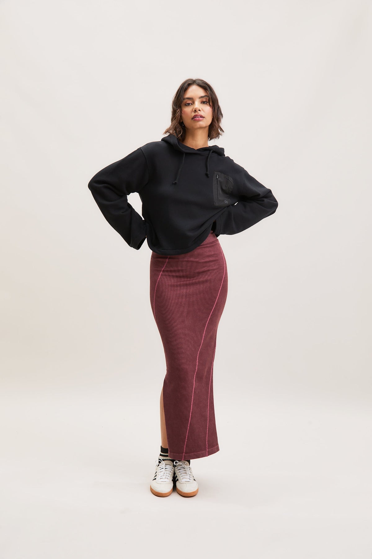 Black Oversized Cropped Hoodie – Orbit – view 06