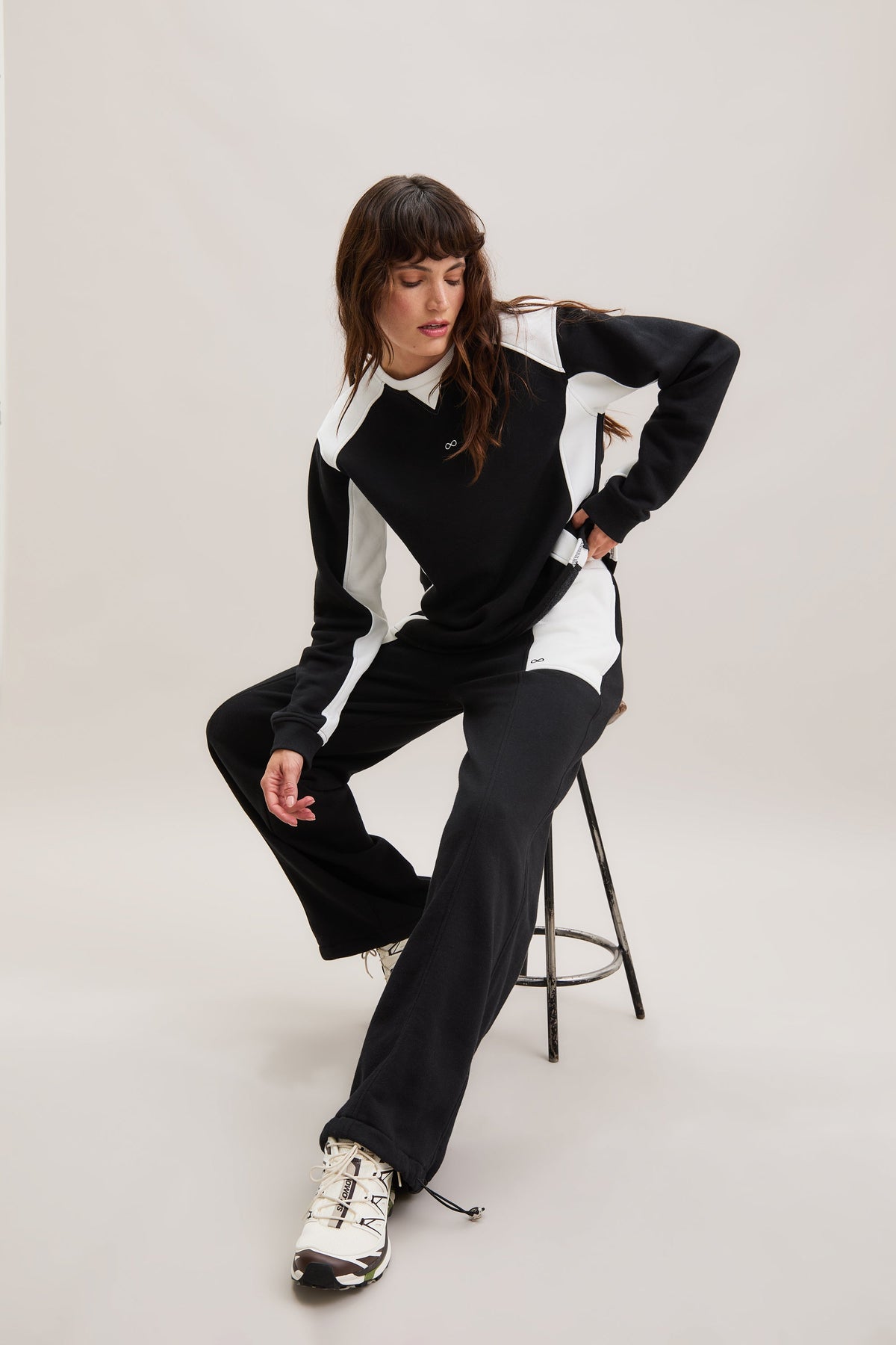 Black & Stone Panelled Joggers – Frame – view 04