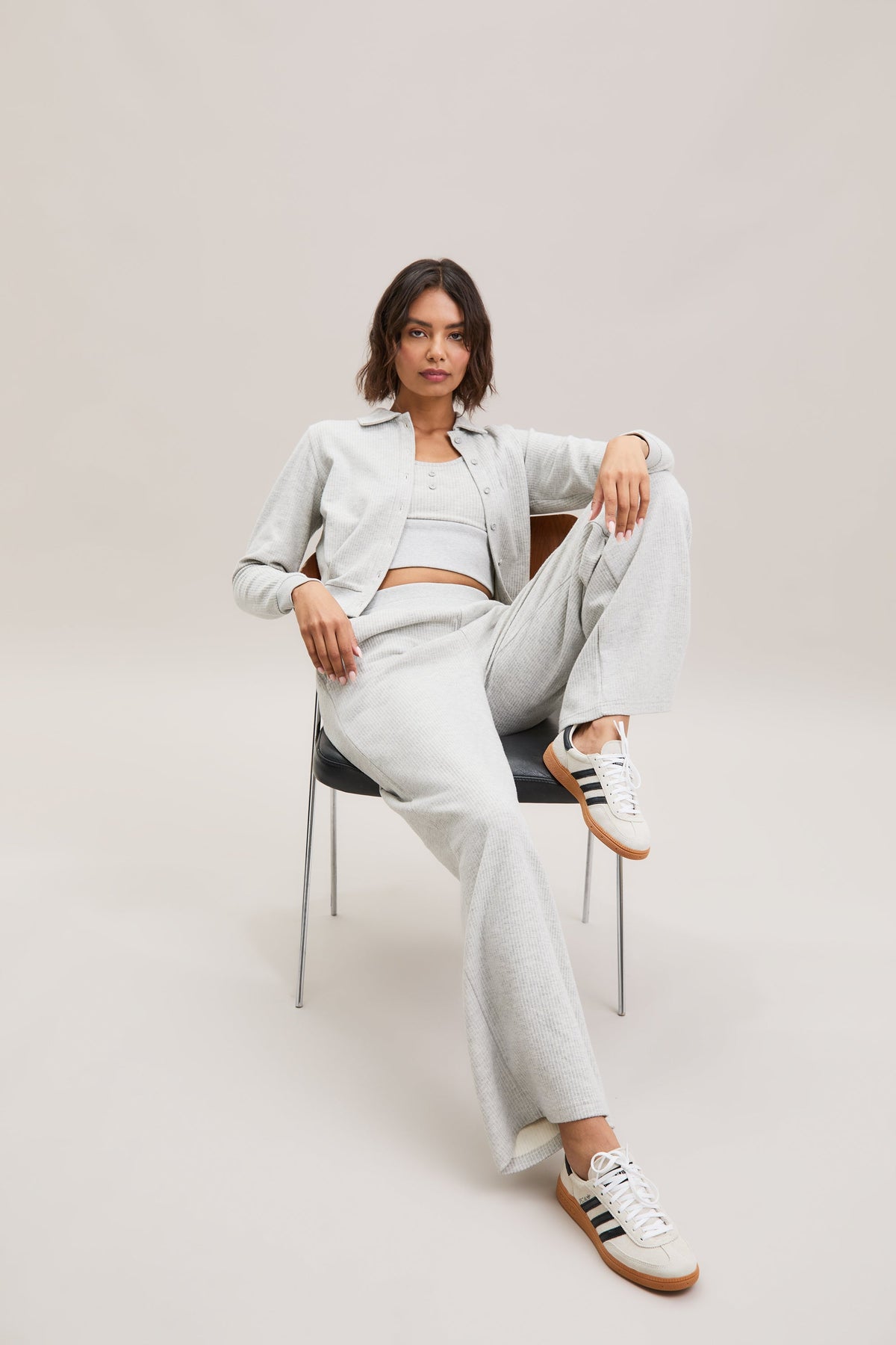 Stone Grey Pinstripe Wide-Leg Trousers – Terra – view 04