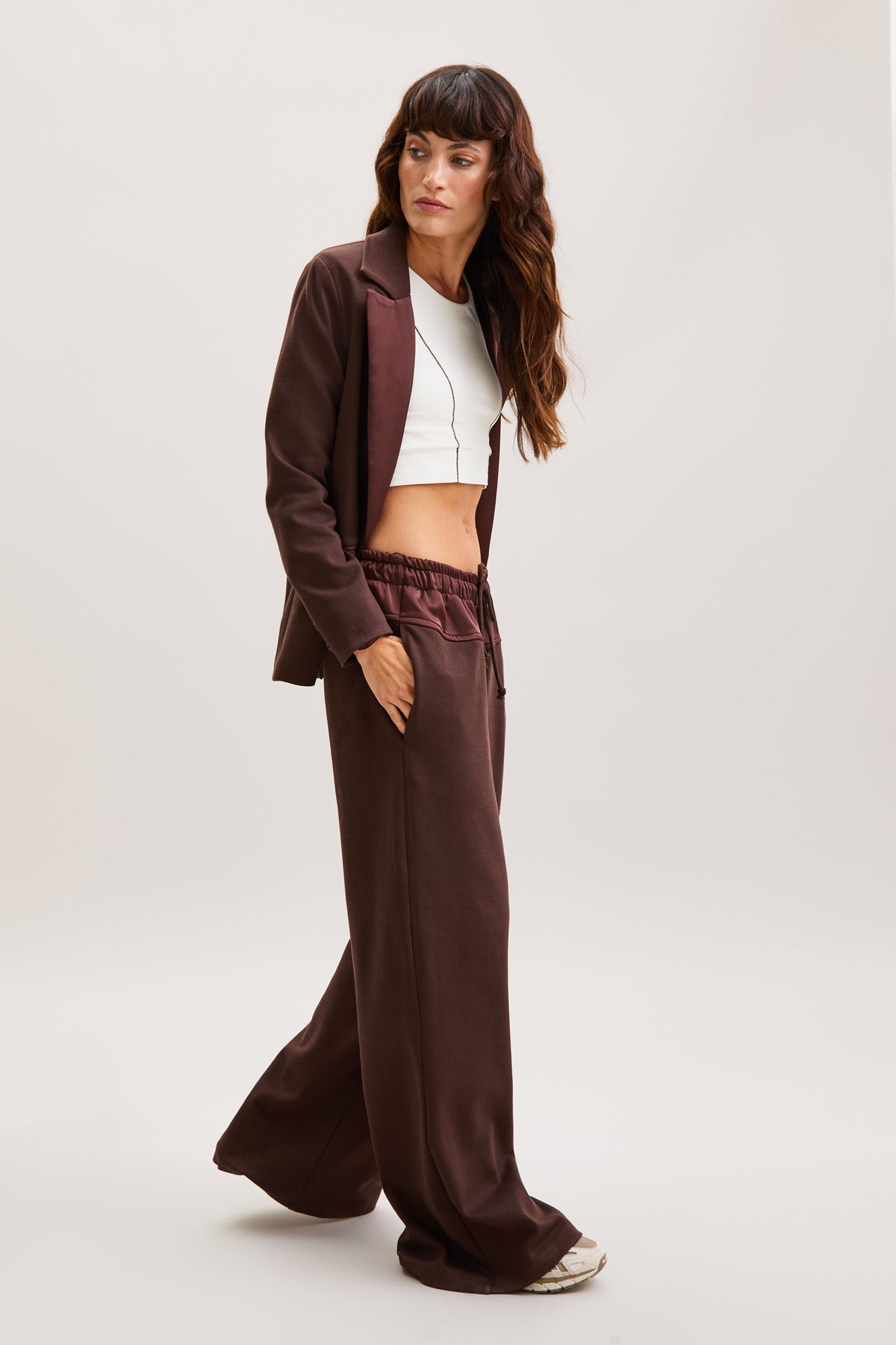 Espresso Brown Tailored Wide-Leg Trousers – Align – view 03