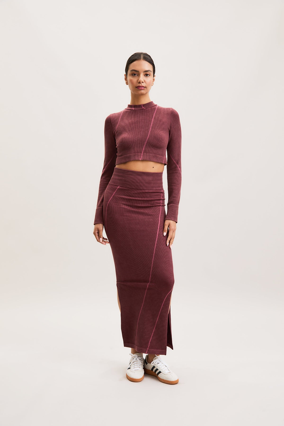 Burgundy Ribbed Side-Slit Maxi Skirt – Flow – view 03
